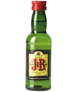 Whisky J & B mignon 5 cl.