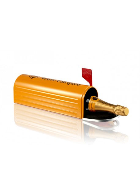 Champagne Veuve Clicquot Brut Saint-Pétersbourg (Mail Box)