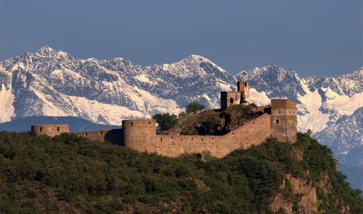 Strada del vino dell'Alto Adige: il Castel Firmiano