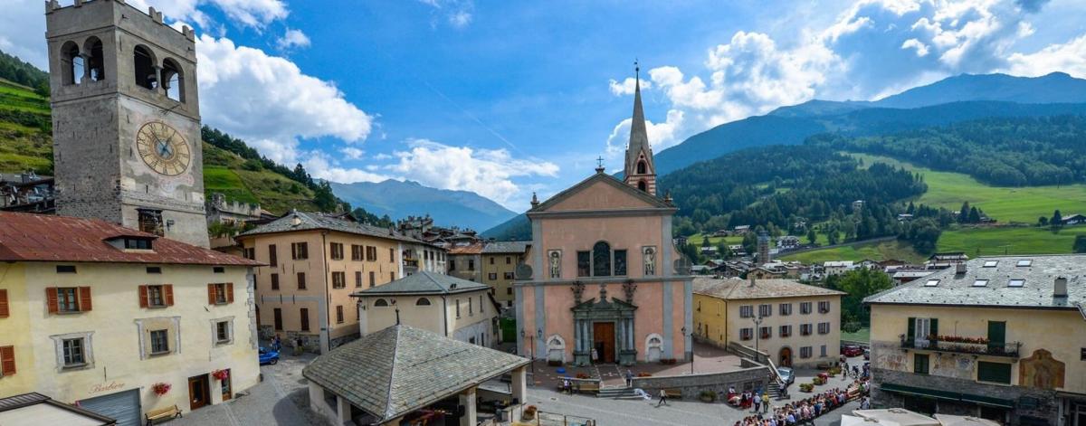 La Strada del Vino della Valtellina: un'immagine di Bormio