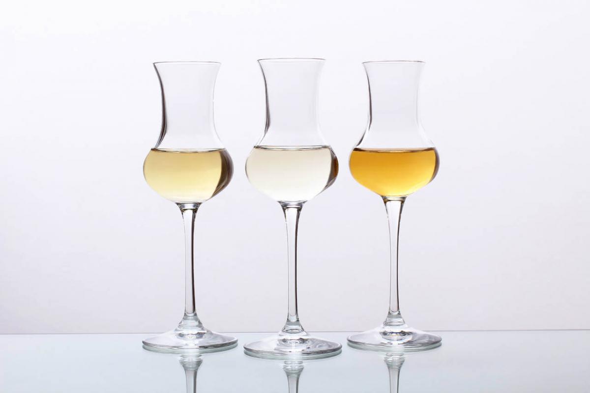 Grappa: le diverse colorazioni