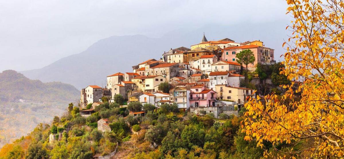 Un tipico paese molisano arroccato sulla collina