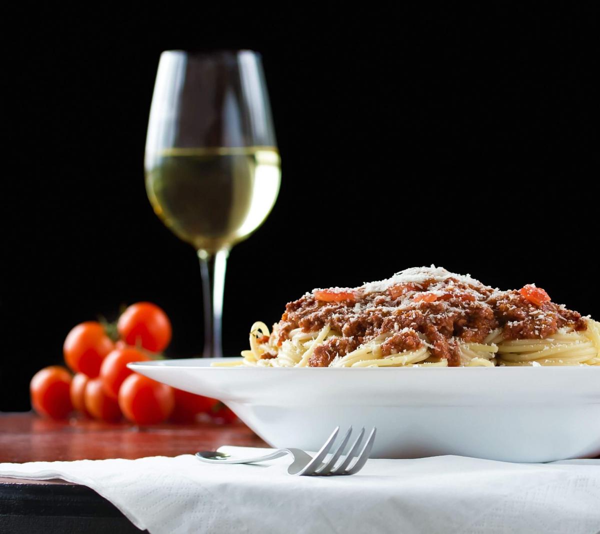 Vino da abbinare a un primo di carne per Capodanno