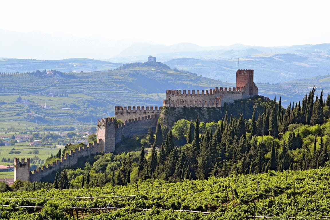 strada del vino Soave castello