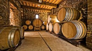 Botti contenenti Torcolato di Breganze