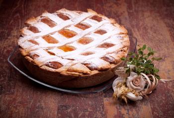 storia della pastiera napoletana e suoi abbinamenti con il vino