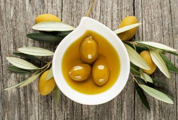 Come riconoscere il vero olio extravergine di oliva