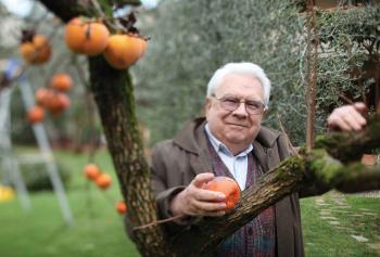 L'enologo Giacomo Tachis