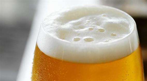 Come versare la birra