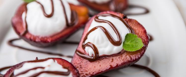 Ricette con il vino: pere cotte al vino rosso