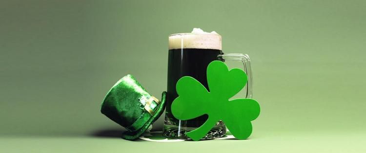 Birra verde per la festa di St. Patrick