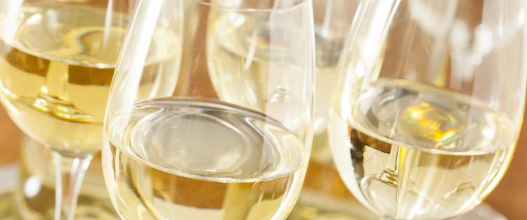 Come si fa il vino bianco?