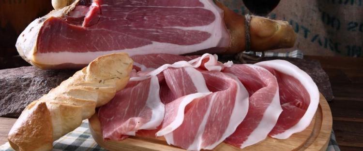La “gloria” di Parma: il prosciutto