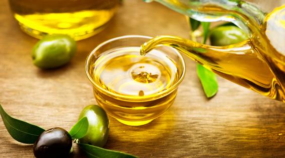 L'olio extravergine di oliva contro i radicali liberi