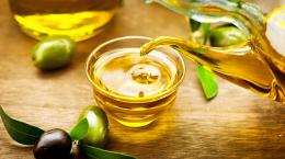 L'olio extravergine di oliva contro i radicali liberi