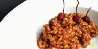Orzotto alla rosa canina abbinato con olio evo